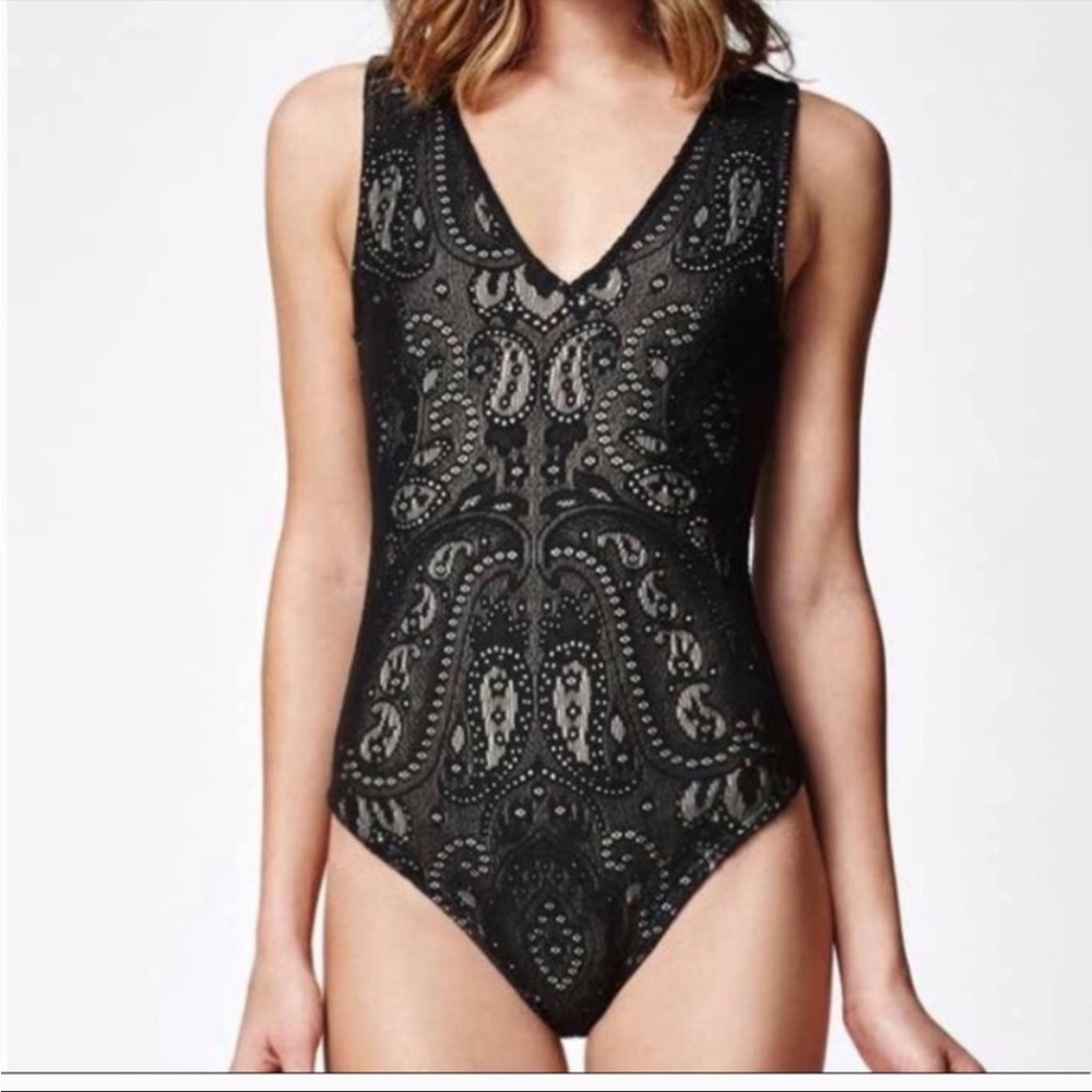 Kendall & Kylie | Black & nude lace bodysuit